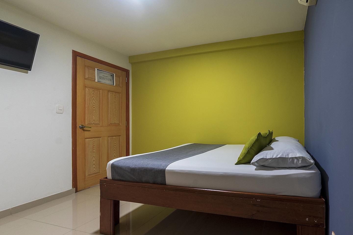 Ayenda 1405 Ibiza Hotel Cali Bagian luar foto